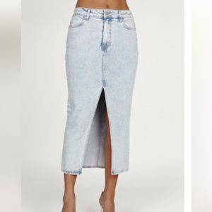 Acacia Denim Midi Skirt -Meshki
